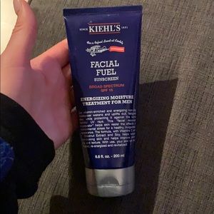 Kiehl’s Facial Fuel 6.8 fl. oz. 80% full!